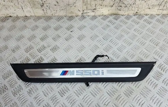 BMW 5 G30 G31 Front sill trim cover 8072378 51478072378