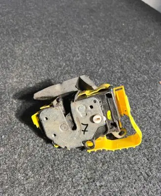 Fiat Fiorino Sliding door lock 1365312080