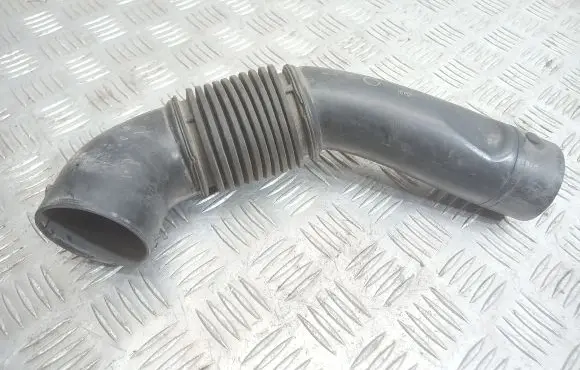 Citroen C3 Picasso Air intake hose/pipe 9684813780