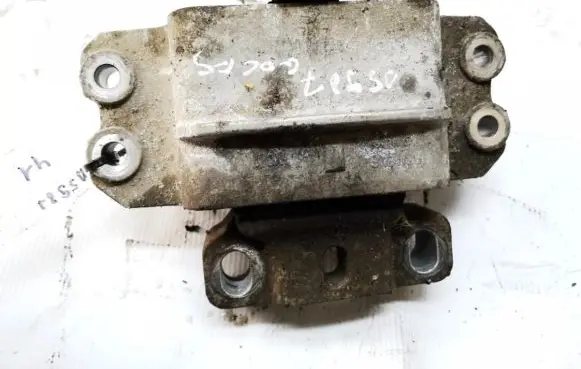 Volkswagen Golf V Engine mount bracket 1k0199555