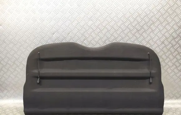 Parcel shelf