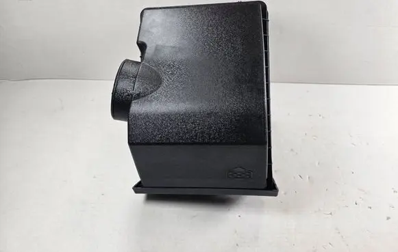 KIA Sportage Air filter box 28112D330
