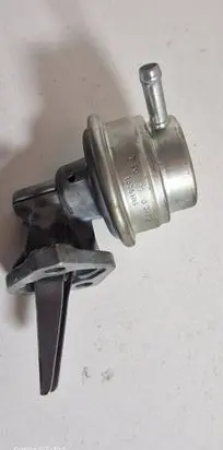 Volvo 740 Mechanical fuel pump 1336185 720799003