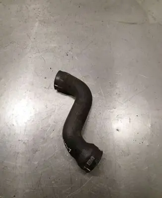 Intercooler hose/pipe