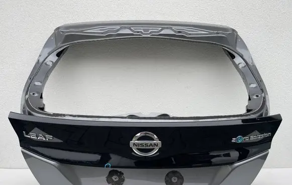 Nissan Leaf II (ZE1) Tailgate/trunk/boot lid 