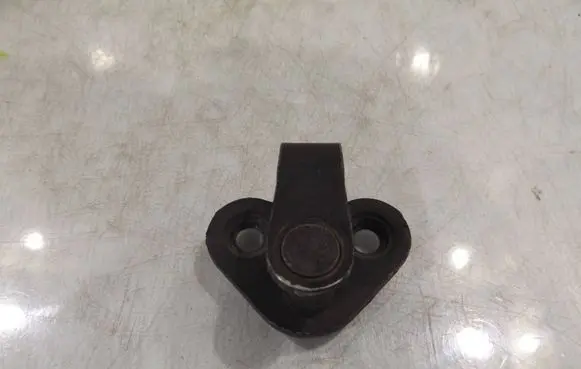 Citroen Berlingo Front door lock loop/hook striker 