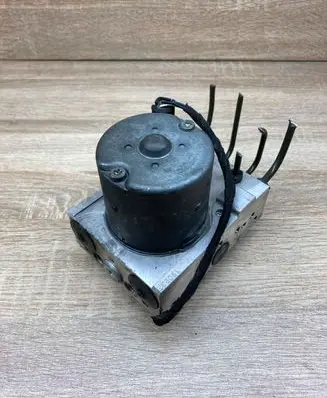 BMW 5 E39 ABS Pump 6758969 0265225005 WITHPLUG