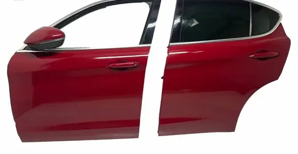 Alfa Romeo Stelvio Front door