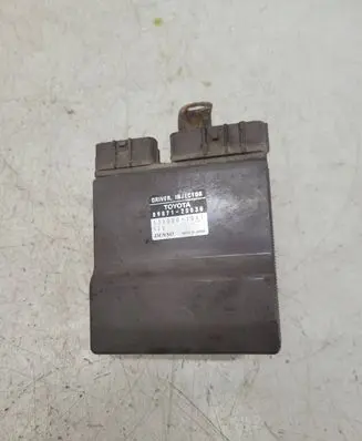 Toyota Corolla Verso E121 Fuel injection control unit/module 8987120030