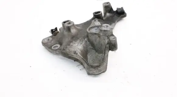Nissan NV300 Engine mounting bracket 648606762R