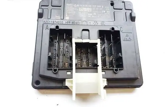 Volkswagen ID.4 Comfort/convenience module 1EE937089B