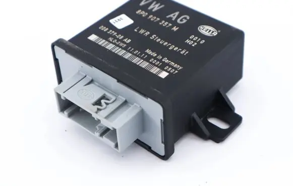 Audi A6 S6 C6 4F Light module LCM 8P0907357M 00837908AB