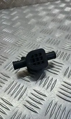 Honda CR-V Valve vacuum N106F