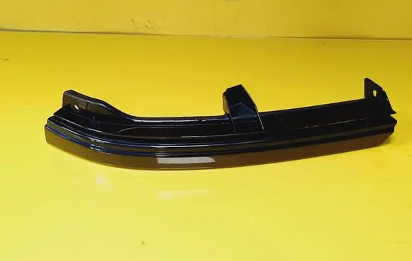 Opel Zafira A Under headlight/headlamp trim 90580651