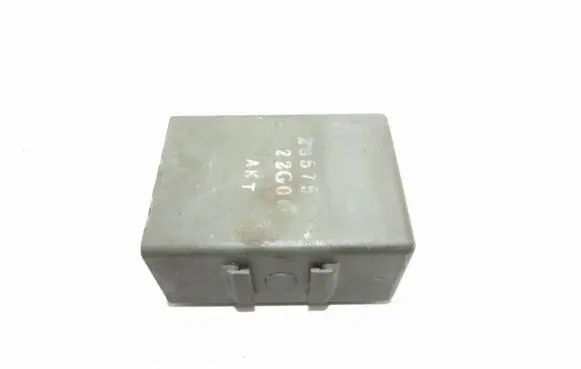 Nissan Navara D22 Other relay 28575