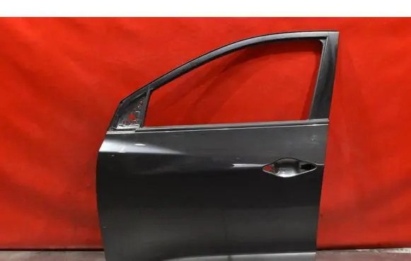 Hyundai ix35 Front door 