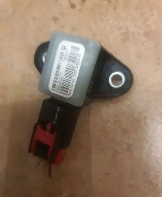 Chrysler 200 Airbag deployment crash/impact sensor P56038976AA 39754C TS9QE22659C263