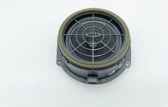 Audi Q5 SQ5 8R Rear door speaker