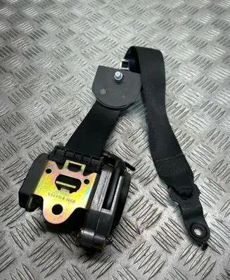Mercedes-Benz E W211 Front seatbelt 561014601