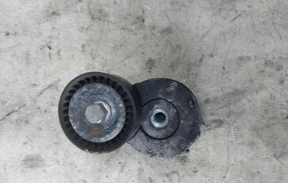 Ford Galaxy Alternator belt tensioner 7M5Q7A228CB