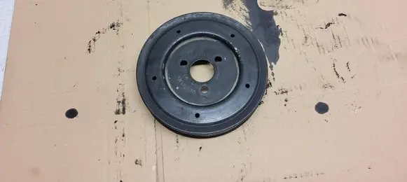 Audi 100 S4 C4 Power steering pump pulley 054145255