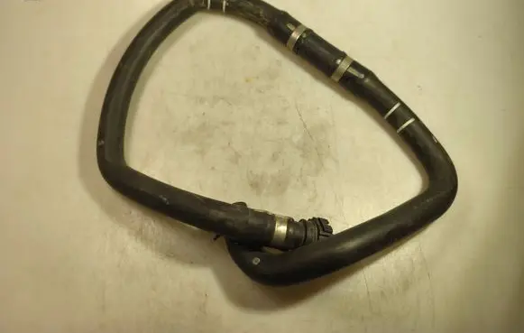 Renault Kangoo III Engine coolant pipe/hose 1341002535 R26 2450ET