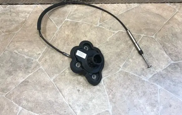 Gear shift cable linkage