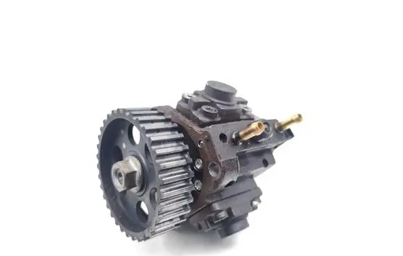 Chevrolet Captiva Fuel injection high pressure pump 96859151 0445010180