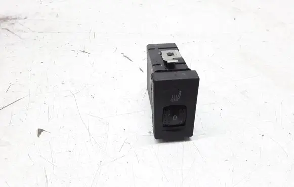 Volkswagen PASSAT B5 Seat heating switch 3B0963563C