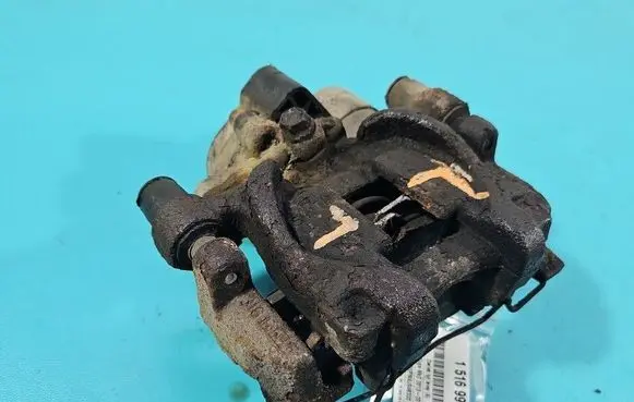 Ford Kuga II Rear brake caliper GV61-2D251-AL IMPRK1516992