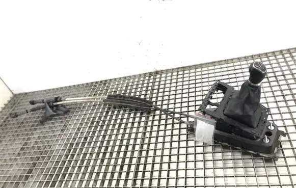 Skoda Octavia Mk3 (5E) Gear shift rod 5Q0711061E
