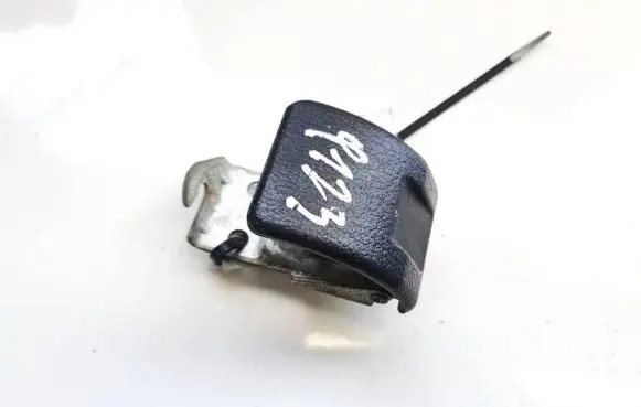 Opel Astra H Engine bonnet (hood) release handle