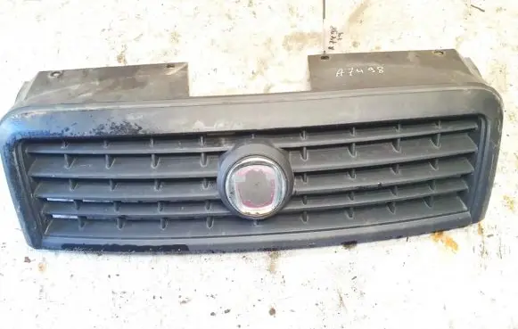 Fiat Doblo Front grill 735395576