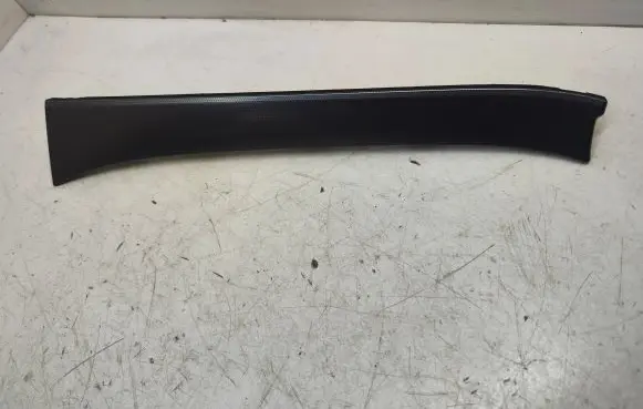Nissan Qashqai Dashboard glove box trim 68411hv00a