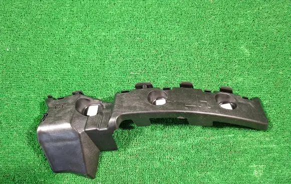 KIA Stonic Rear bumper mounting bracket 86613H8400