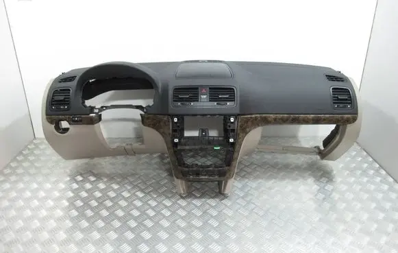 Skoda Yeti (5L) Dashboard 5L1857007C 201007301502 010975