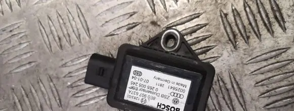 Audi A4 S4 B6 8E 8H ESP acceleration yaw rate sensor 8e0907637a