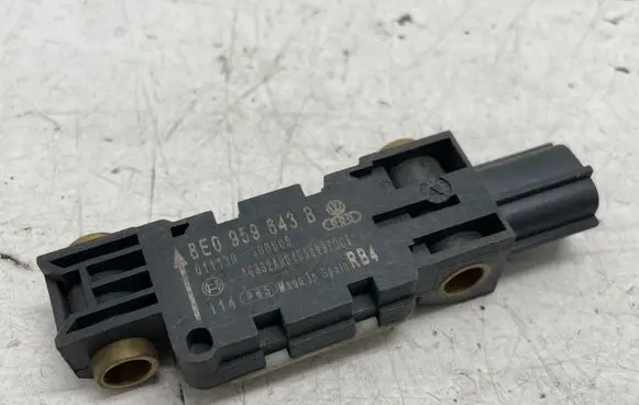 Audi A4 S4 B8 8K Airbag deployment crash/impact sensor 8E0959643B