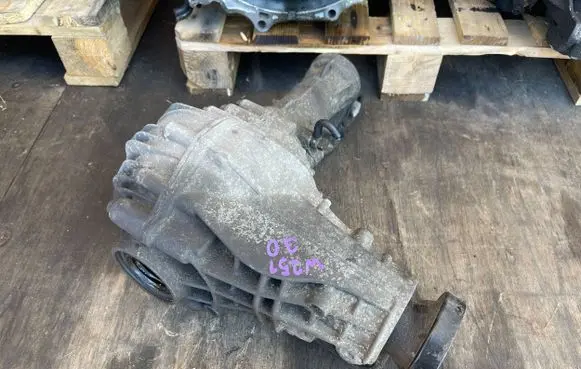 Mercedes-Benz R W251 Front differential 