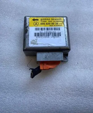 Mercedes-Benz C W202 Airbag control unit/module 12198403 0008208026