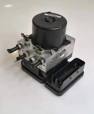 Volvo V40 ABS Pump 10096104213 10021205794
