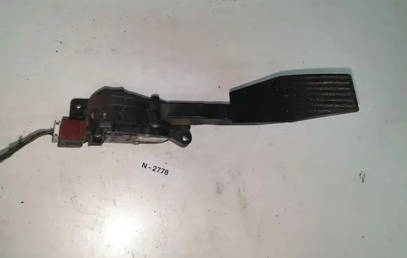 Opel Vectra C Accelerator throttle pedal 9186724