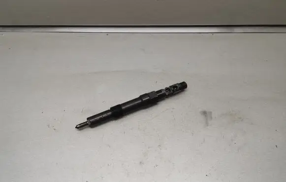 Ford Mondeo Mk III Fuel injector ZEJDR00504Z