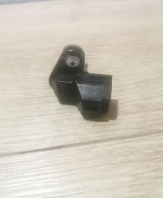 Volvo XC90 Crankshaft position sensor 30713485