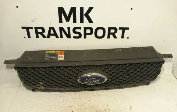 Ford Focus C-MAX Front grill 3M51R8200C 3M51R8200A