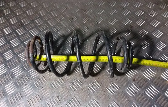 Opel Astra H Rear coil spring