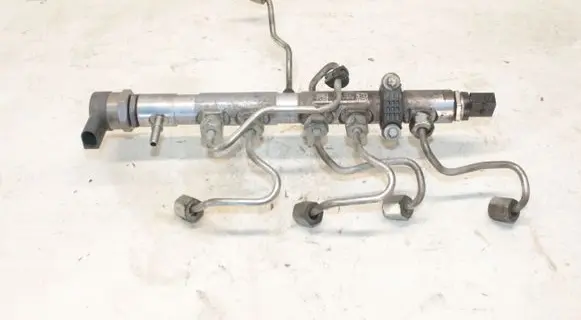 BMW 1 E81 E87 Fuel main line pipe 7809127 0445214182 0281002738
