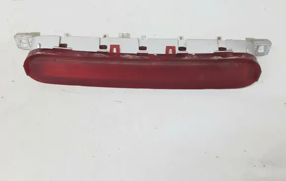 Toyota Corolla Verso AR10 Third/center stoplight