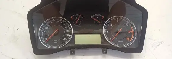 Fiat Croma Speedometer (instrument cluster) 51809897 503001090800 010072008