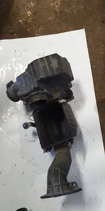 Honda Insight Air filter box NOCODE